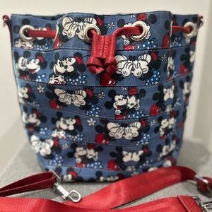 Harveys Mickey Loves Minnie Parkhopper Bag